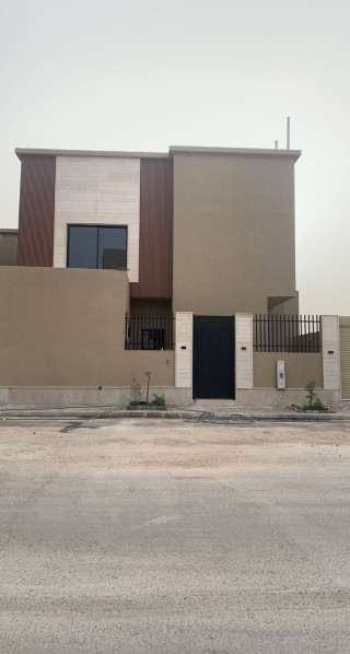 فيلا للبيع حي المهدية