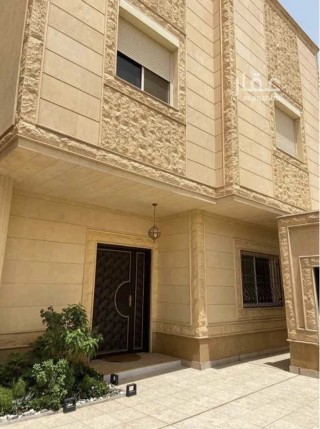 فيلا درج داخلي للبيع حي الياسمين مربع 6