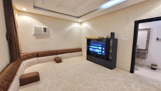 شقة للبيع حي لبن